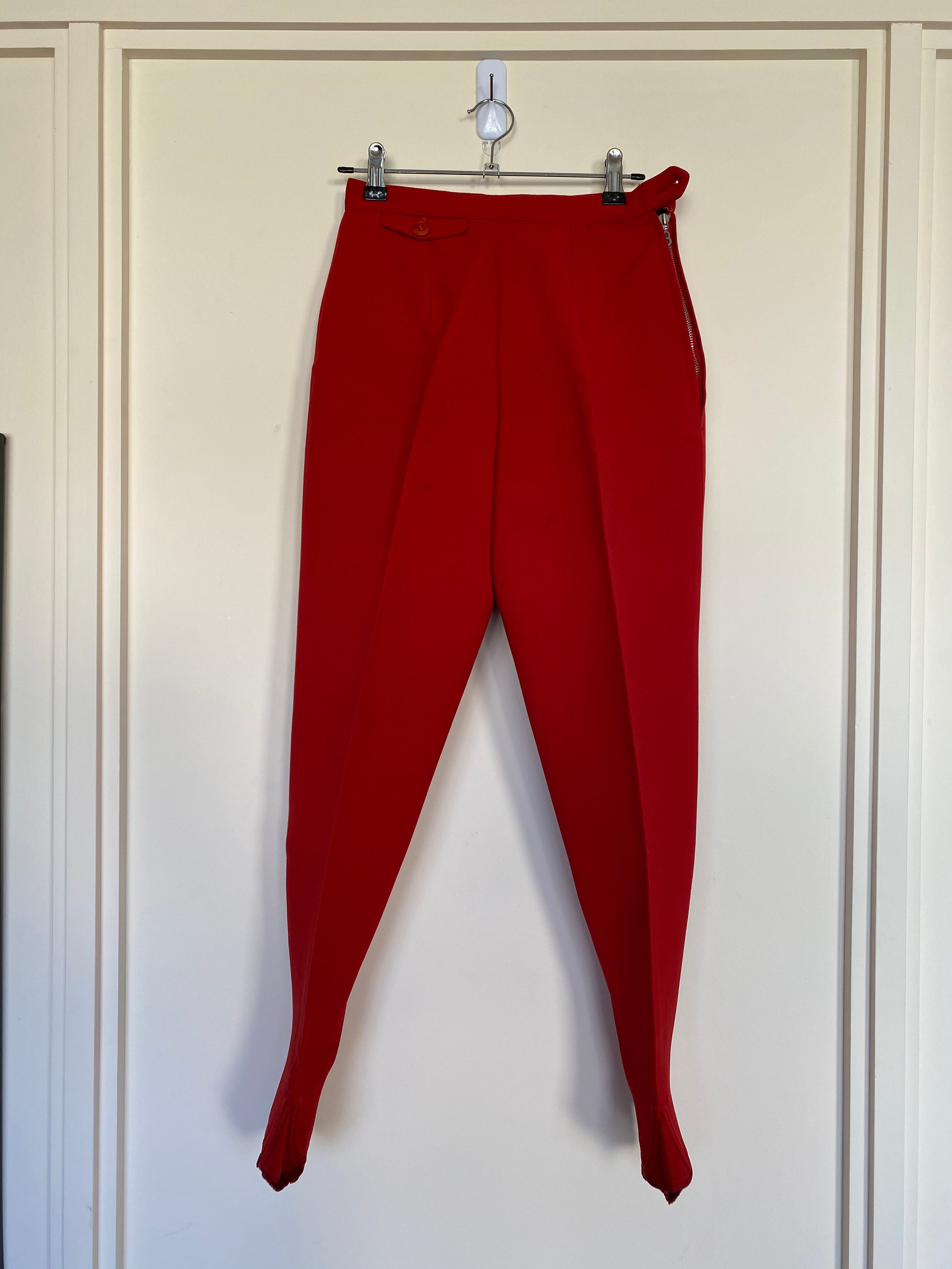 Vintage Bogner Red 2-piece ski suit: stirrup pants front 