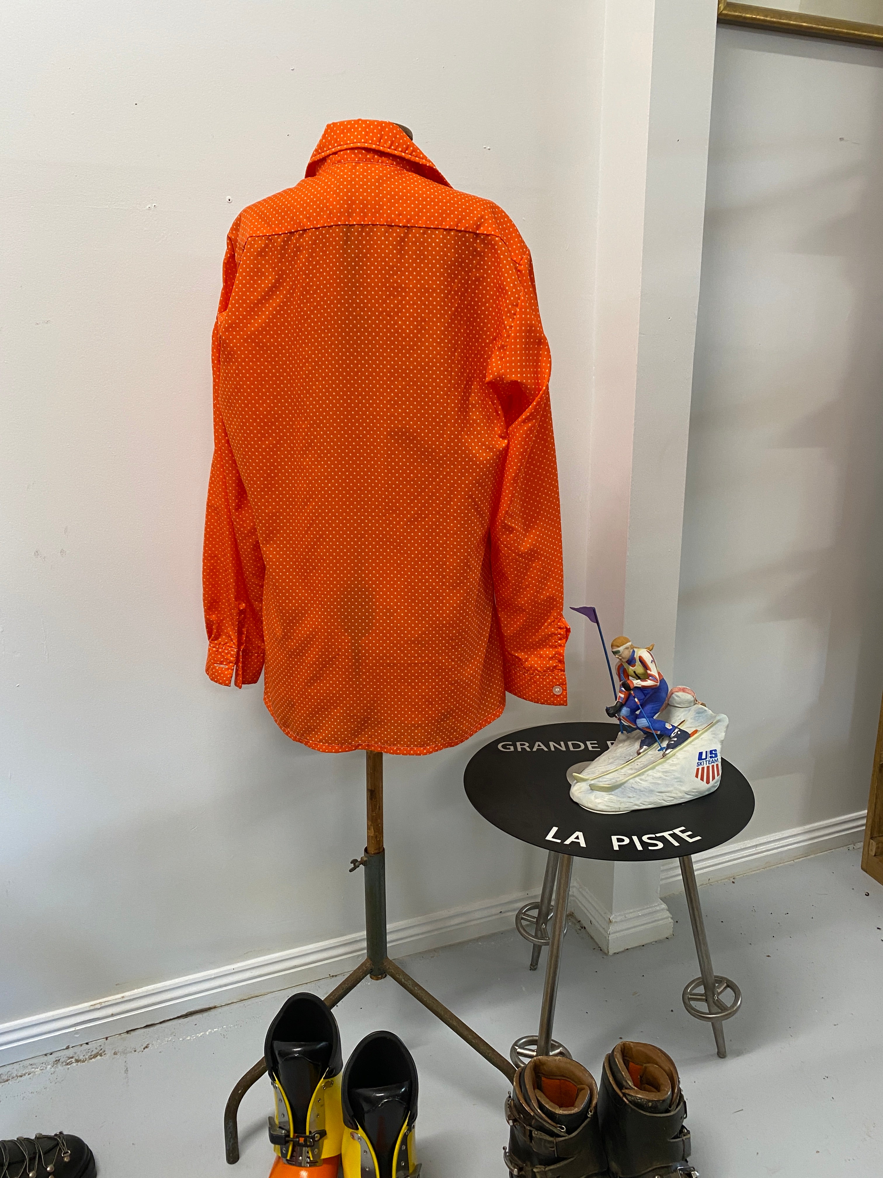 Vintage Obermyer orange & white polka dot wind shirt, rear view