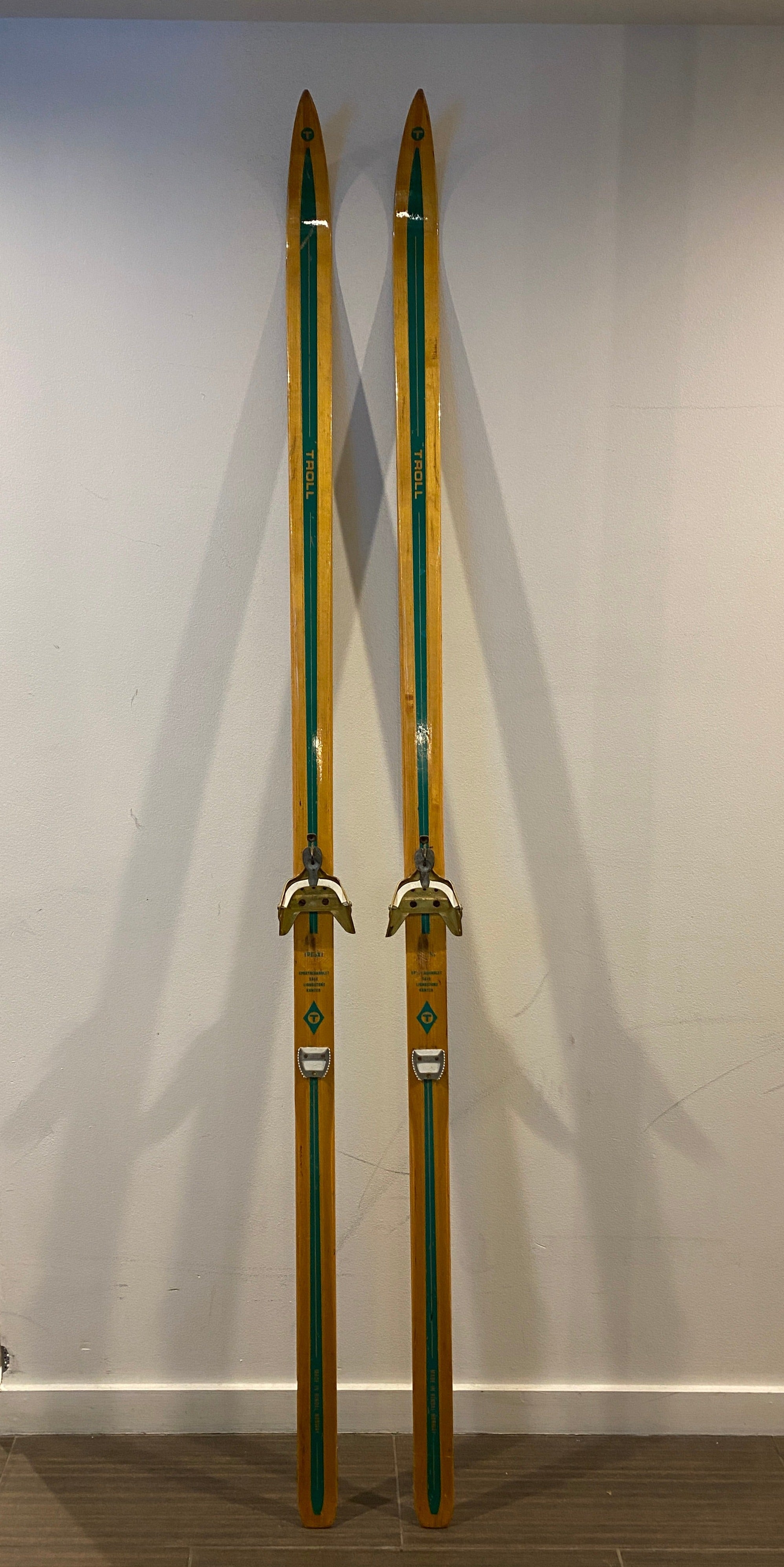 Vintage Troll 197cm pair, mounted with vintage 3-pin Villom bindings. Front of skis