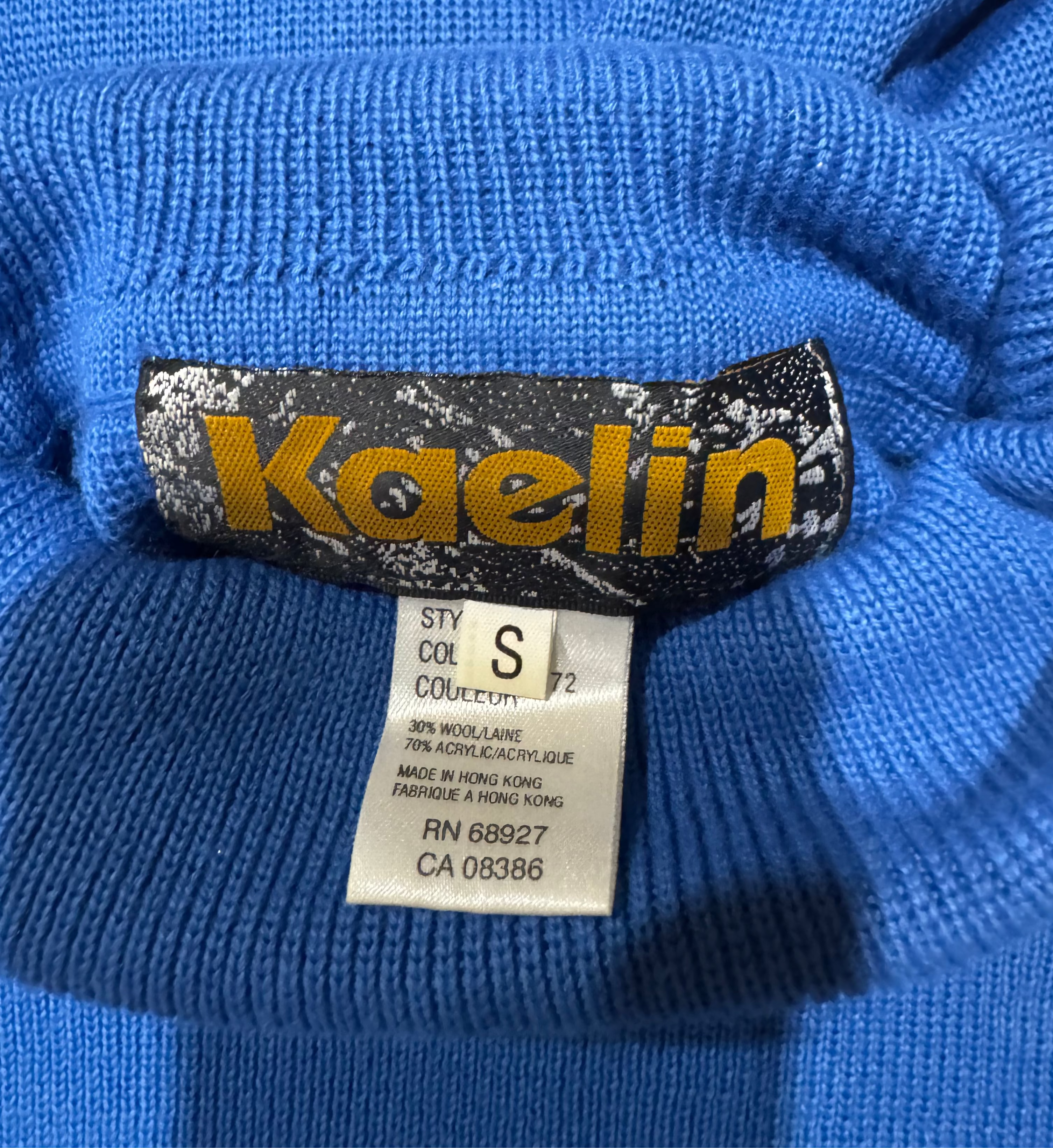 Vintage Kaelin Sky Blue Jumper Metalic Studs in a Snowflake Pattern. Brand & Size Label