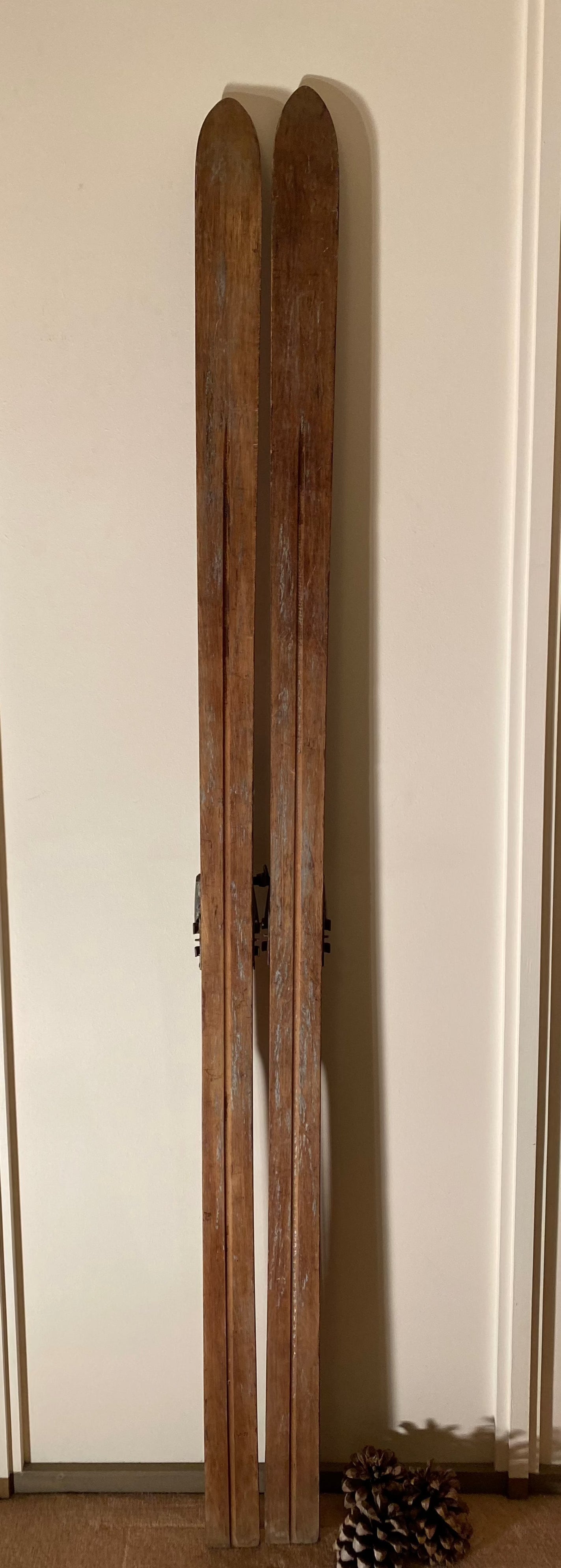 Vintage Wooden Skis 204cm No Brand